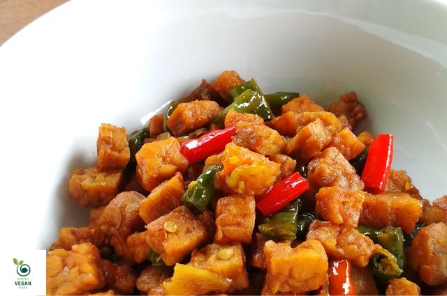 easy tempeh recipes - tempeh stir-fry