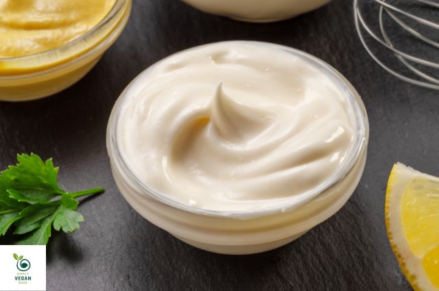 Easy vegan mayo